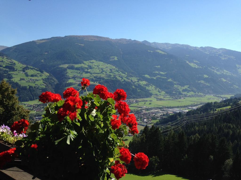 Gastehaus Rieser Hotel Ried im Zillertal Exterior foto